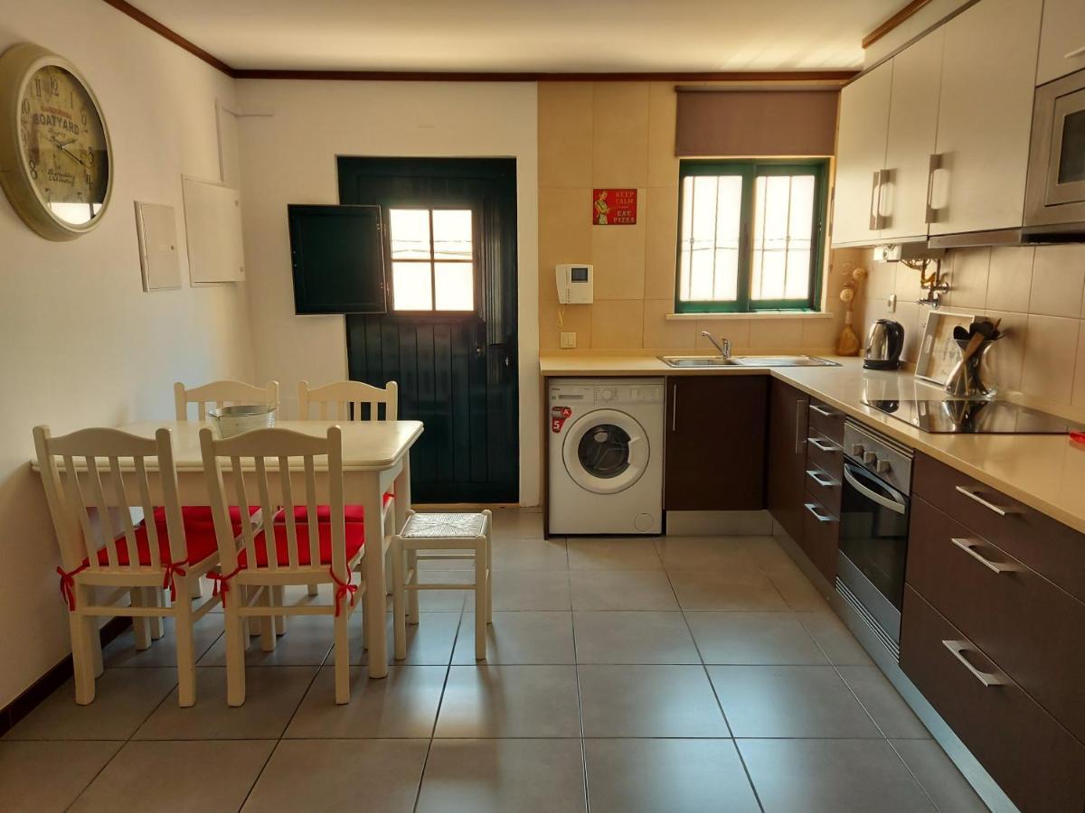 Casa Flor De Sal - Moradia No Centro De Faro! Villa Luaran gambar