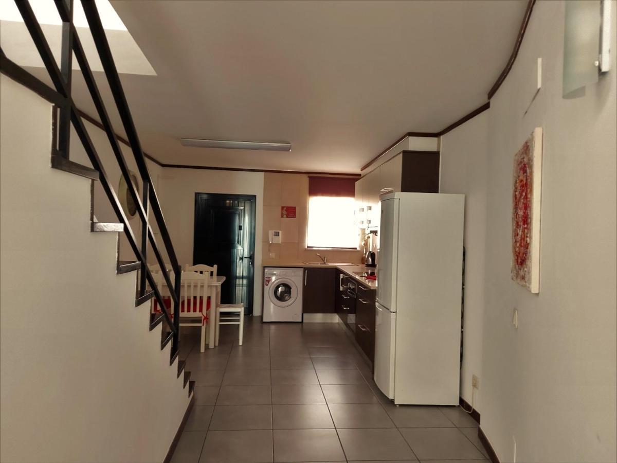 Casa Flor De Sal - Moradia No Centro De Faro! Villa Luaran gambar